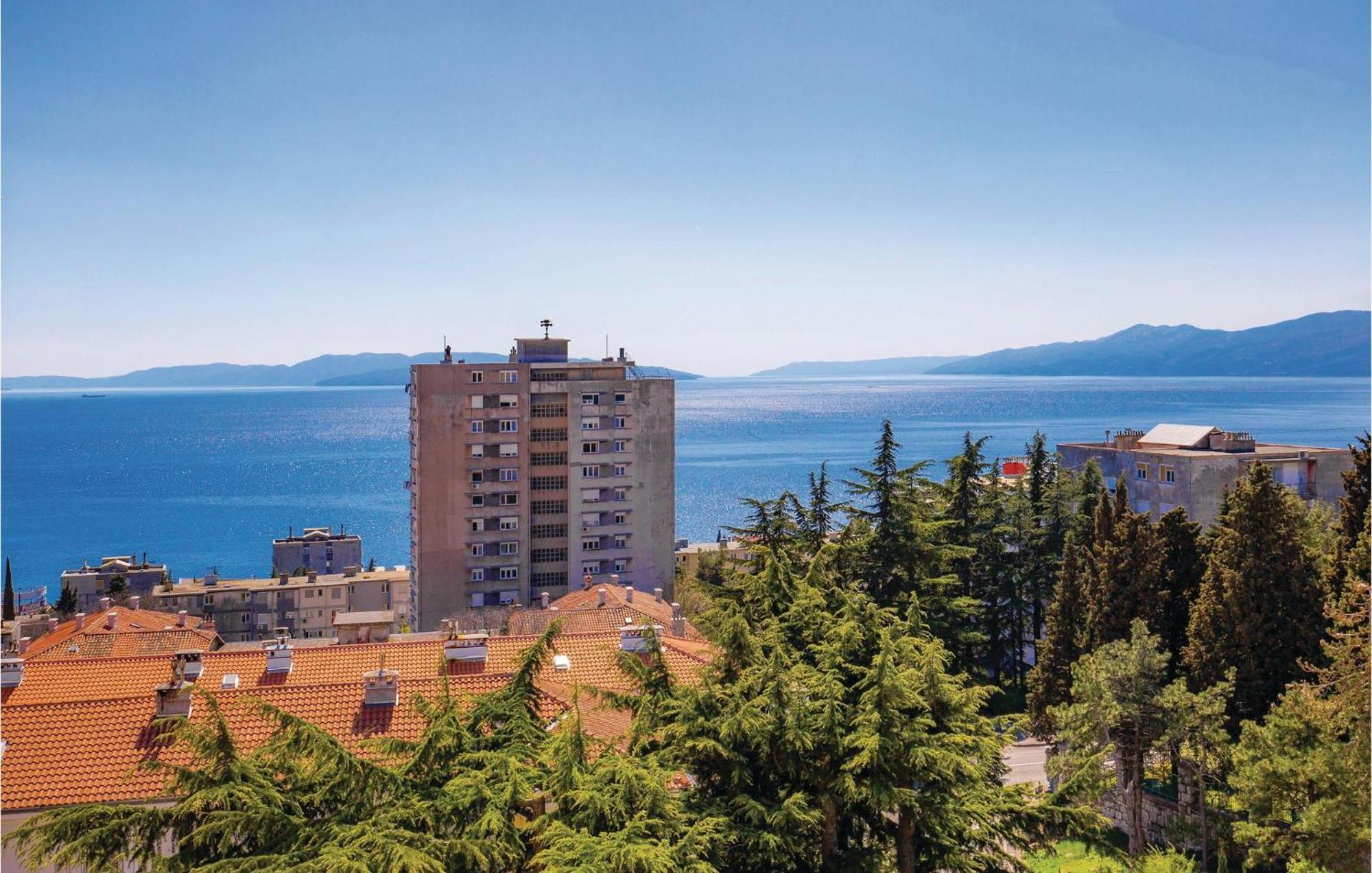 Gorgeous Apartment In Rijeka With Wifi מראה חיצוני תמונה