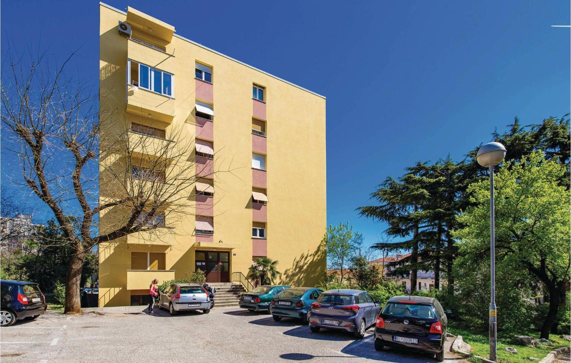 Gorgeous Apartment In Rijeka With Wifi מראה חיצוני תמונה